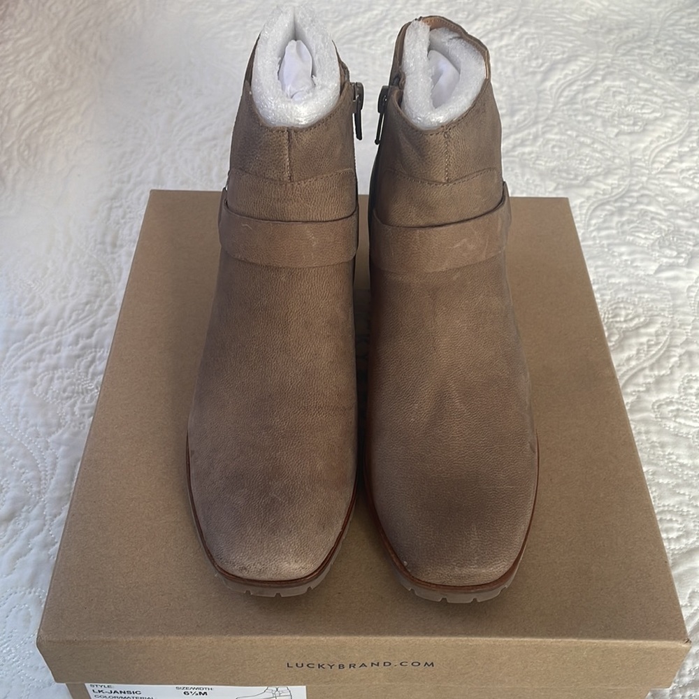 NWT Lucky Brand Boots - Style LK-Jansic